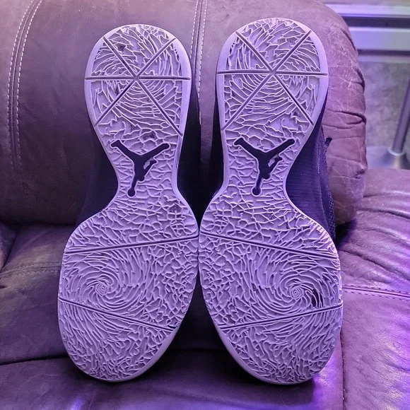 Men's Size 11.5 Air Jordan Q Flight 2011 Black and White - Picture 6 of 6